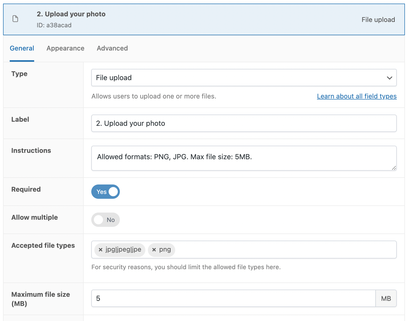 Settings in the WooCommerce backend for the "Upload your photo" option of the custom phone case product.